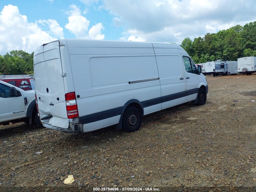2014 Mercedes-Benz Sprinter 2500 High Roof VIN: WD3PE8DC8E5892411 Lot: 39794696