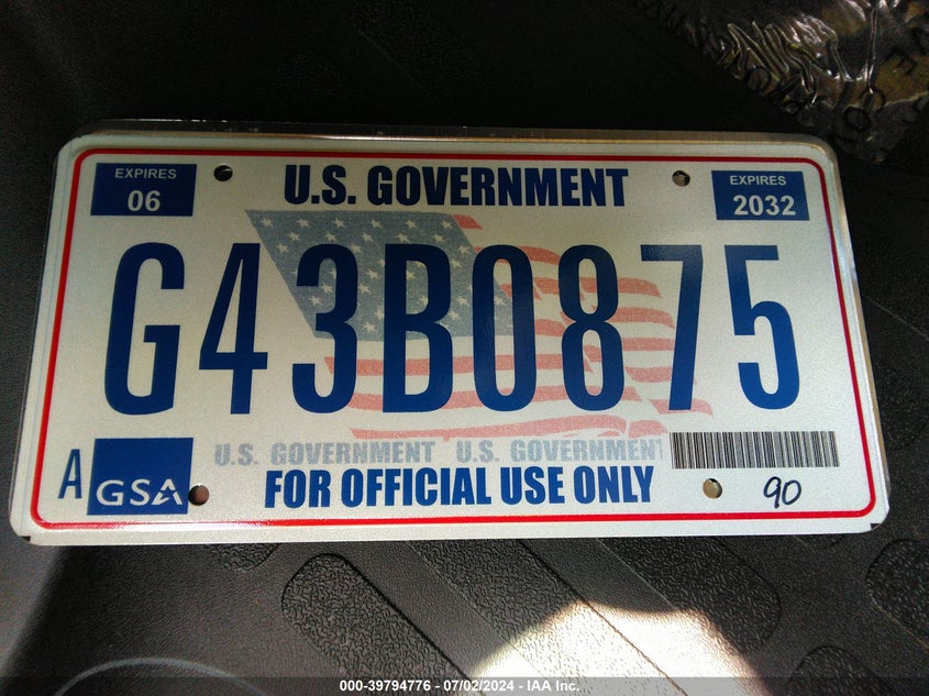 2024 Chevrolet Express Passenger Rwd 3500 Extended Wheelbase Ls VIN: 1GAZGNFP5R1205690 Lot: 39794776