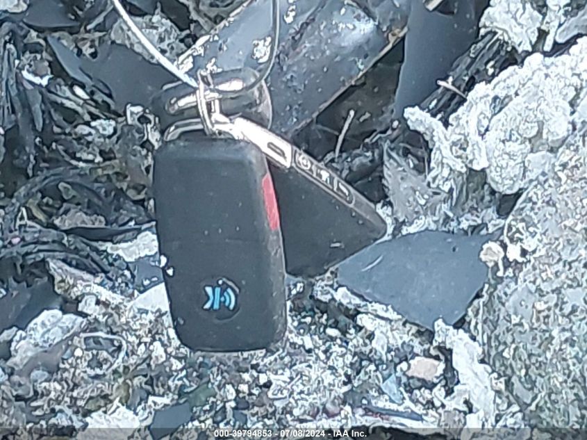 2006 Hummer H2 VIN: 5GRGN23U06H108198 Lot: 39794853