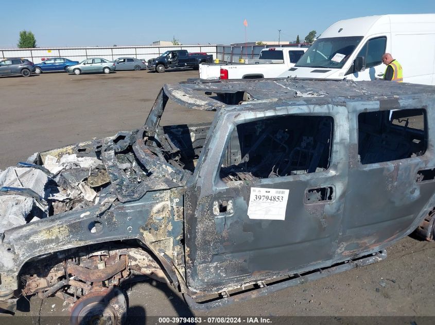 2006 Hummer H2 VIN: 5GRGN23U06H108198 Lot: 39794853