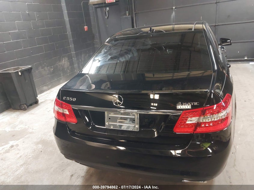 2012 Mercedes-Benz E 550 4Matic VIN: WDDHF9BB8CA532802 Lot: 39794862