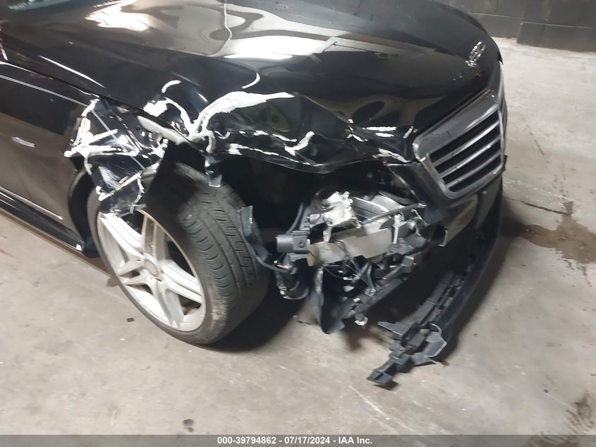 2012 Mercedes-Benz E 550 4Matic VIN: WDDHF9BB8CA532802 Lot: 39794862
