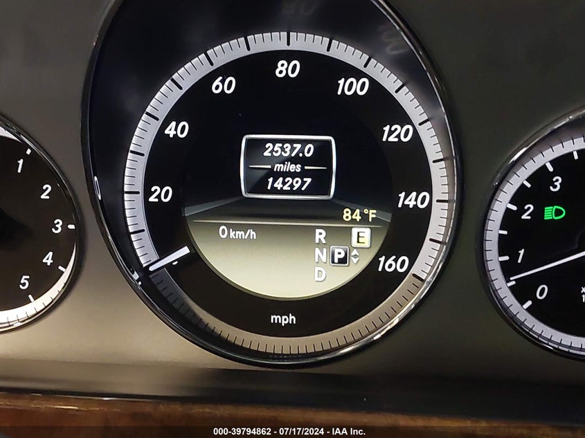 2012 Mercedes-Benz E 550 4Matic VIN: WDDHF9BB8CA532802 Lot: 39794862