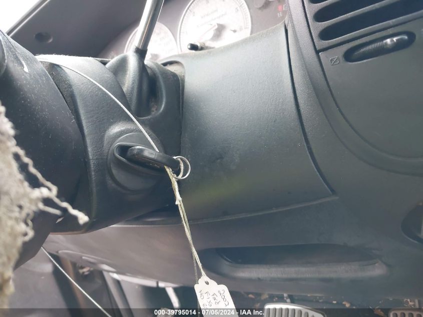 2002 Ford F-150 Lariat VIN: 1FTRW07362KD39259 Lot: 39795014