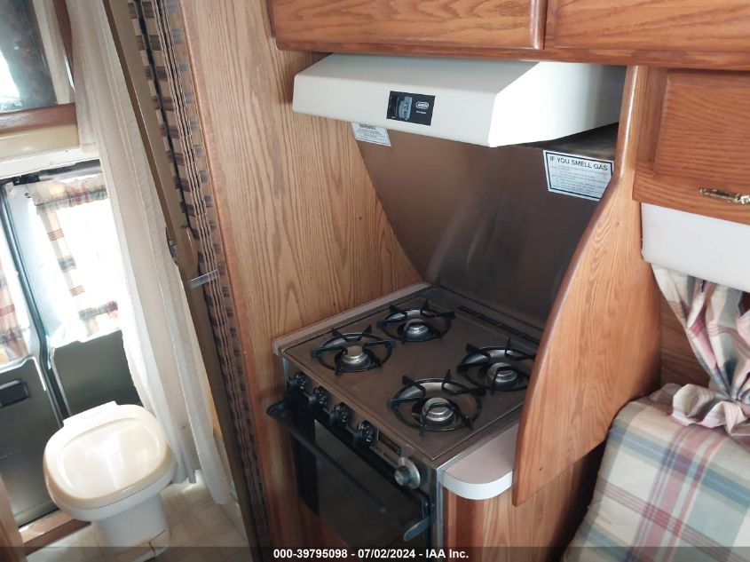 1992 Ford Econoline E350 Super Duty Van VIN: 1FDJS34G4NHB41472 Lot: 39795098