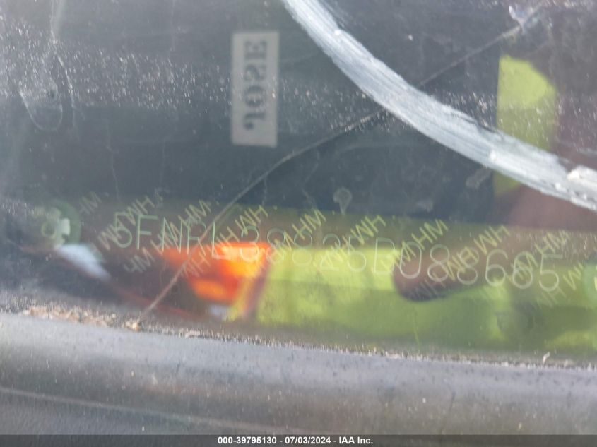 2005 Honda Odyssey Touring VIN: 5FNRL38825B088665 Lot: 39795130