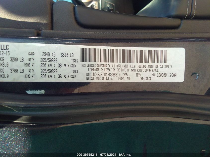 2015 Jeep Grand Cherokee Overland VIN: 1C4RJFCG1FC238317 Lot: 39795211