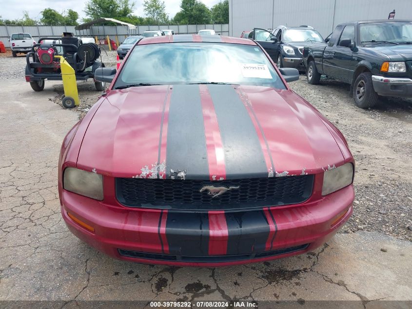 2007 Ford Mustang V6 Deluxe/V6 Premium VIN: 1ZVFT80N575269407 Lot: 39795292