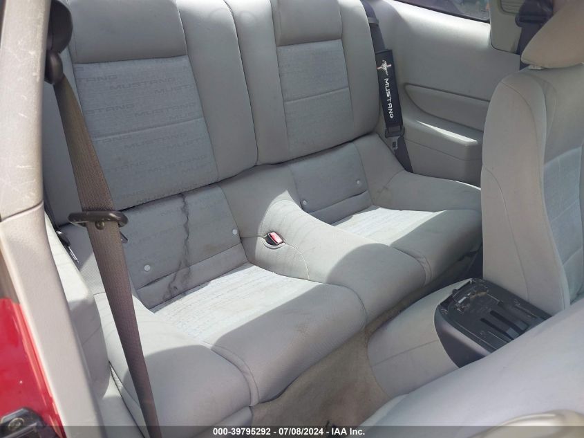 2007 Ford Mustang V6 Deluxe/V6 Premium VIN: 1ZVFT80N575269407 Lot: 39795292