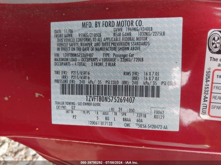 2007 Ford Mustang V6 Deluxe/V6 Premium VIN: 1ZVFT80N575269407 Lot: 39795292