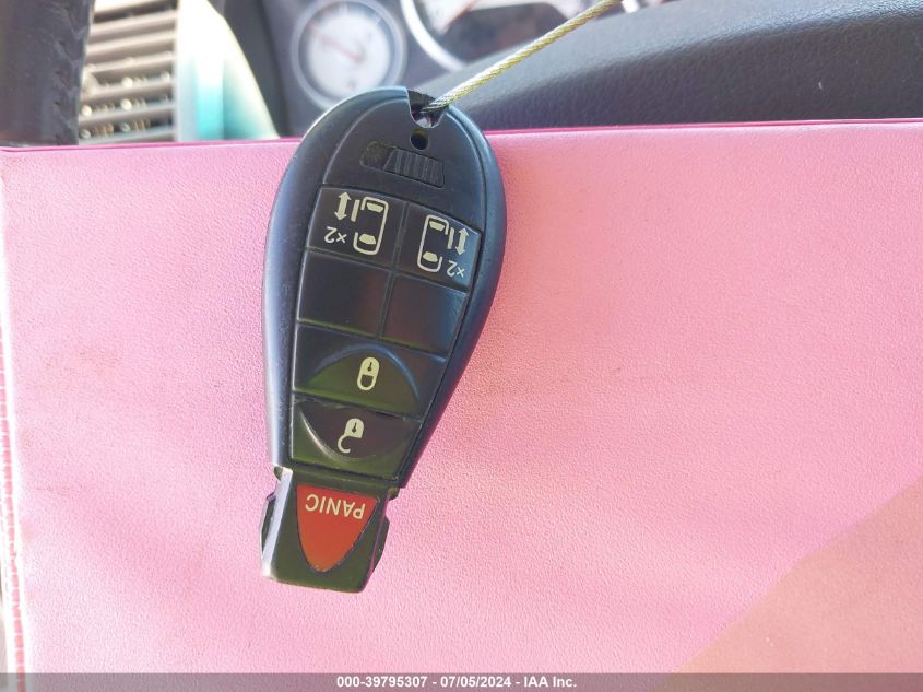 2010 Dodge Grand Caravan Sxt VIN: 2D4RN5D10AR467289 Lot: 39795307