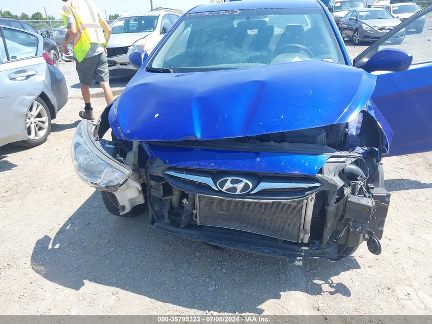 2012 Hyundai Accent Gls/Gs VIN: KMHCT4AEXCU222804 Lot: 39795323