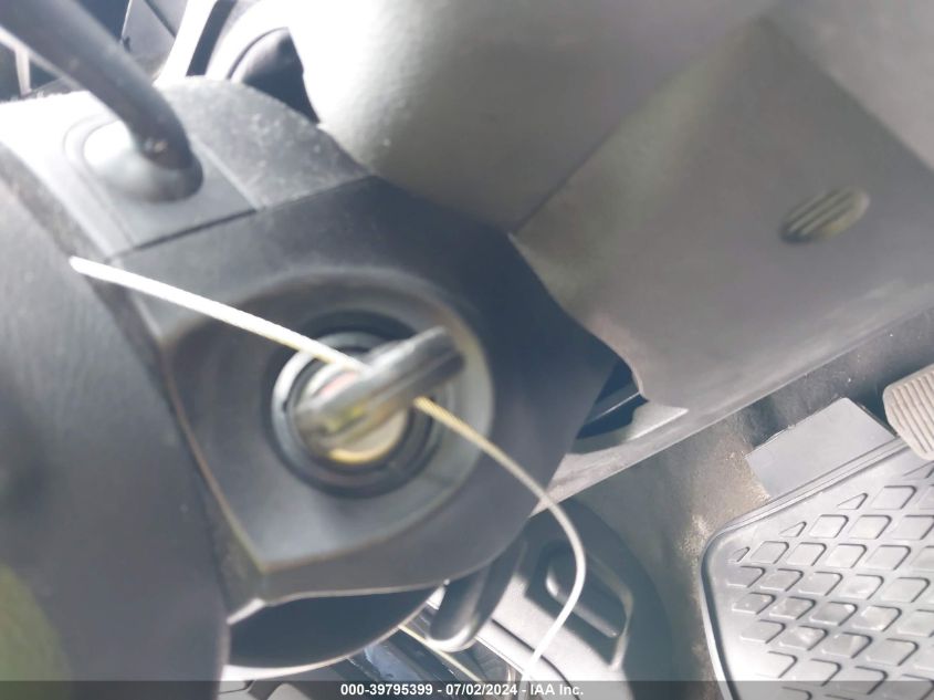 2012 Ford Focus Se VIN: 1FAHP3F28CL353331 Lot: 39795399