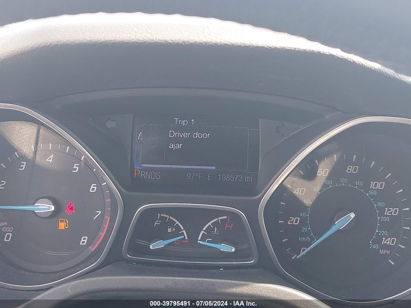 2013 Ford Focus Titanium VIN: 1FADP3J29DL199137 Lot: 39795491