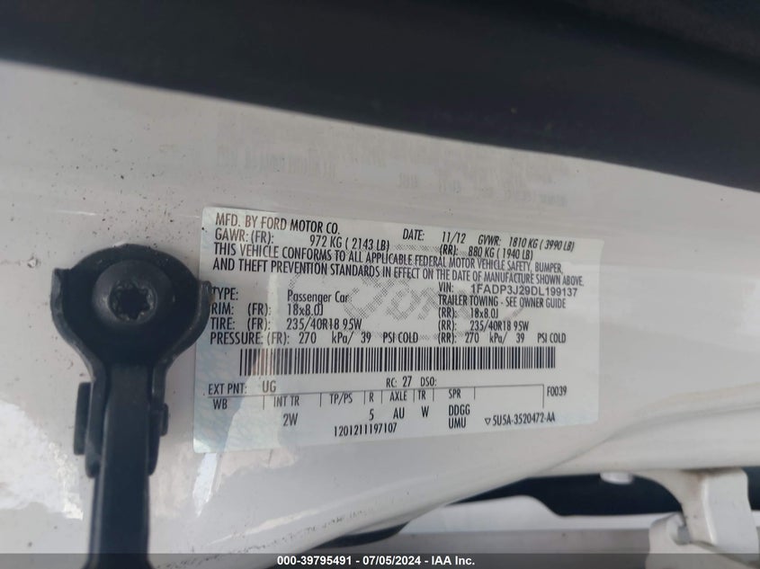 2013 Ford Focus Titanium VIN: 1FADP3J29DL199137 Lot: 39795491