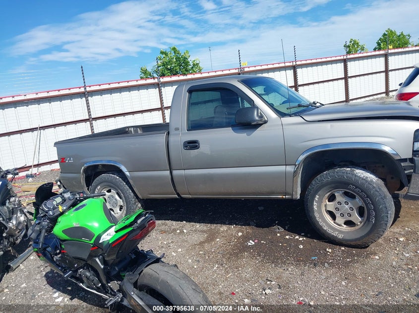 2001 Chevrolet Silverado 1500 VIN: 1GCEK14V51Z141557 Lot: 39795638