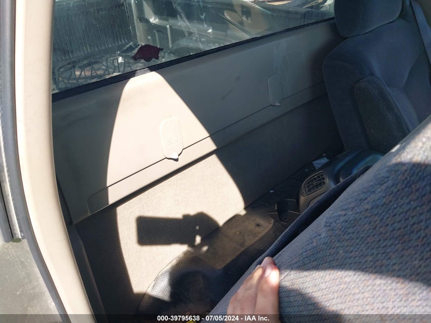 2001 Chevrolet Silverado 1500 VIN: 1GCEK14V51Z141557 Lot: 39795638