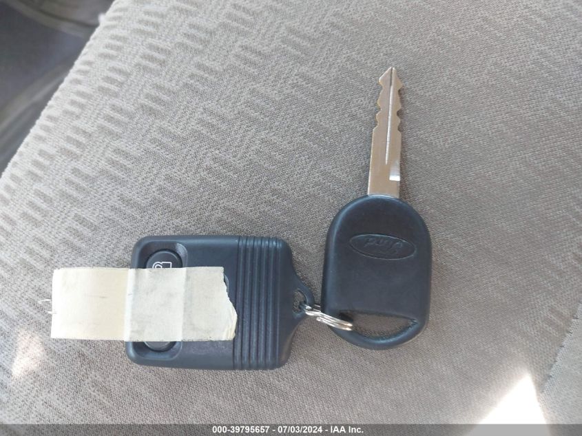 2004 Ford Freestar Sel VIN: 2FMZA52214BA02744 Lot: 39795657