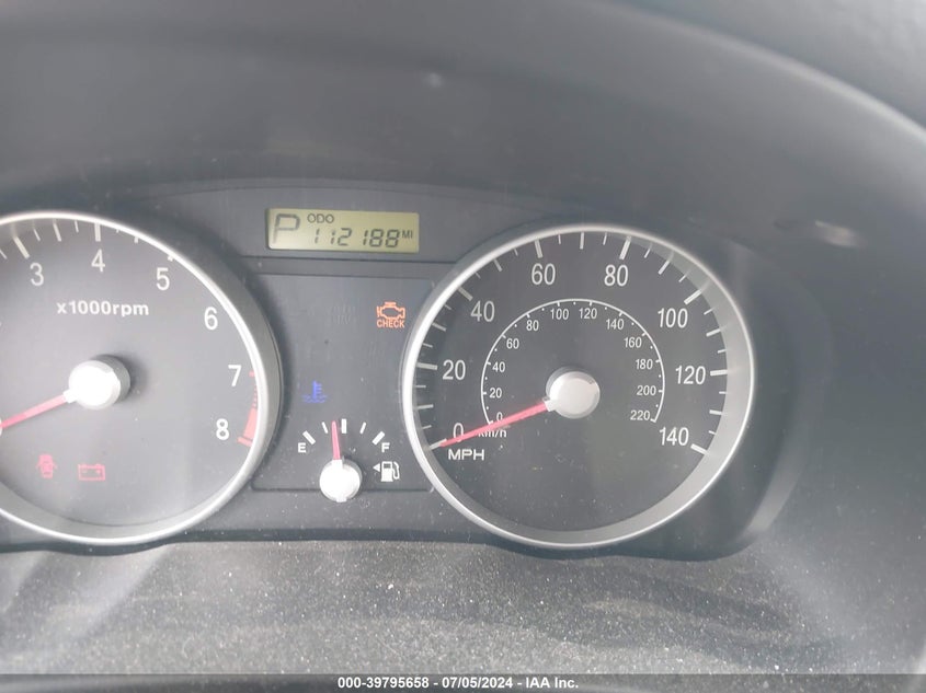 2008 Hyundai Accent Gs VIN: KMHCM36C58U076804 Lot: 39795658