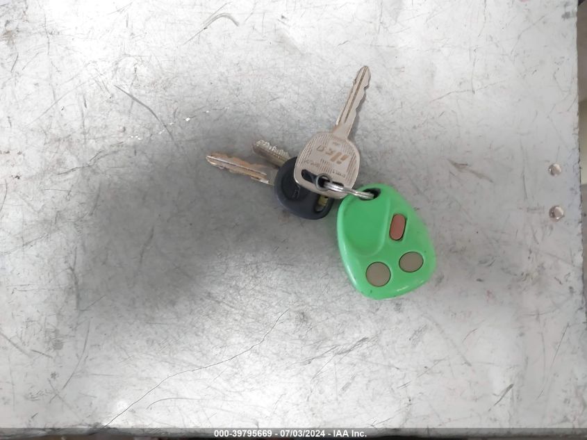 2005 GMC Sierra 1500 Slt VIN: 2GTEK13T851130213 Lot: 39795669