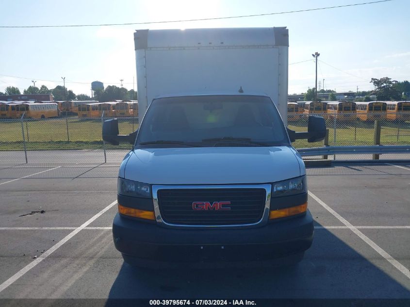 2018 GMC Savana Cutaway G3500 VIN: 1GD07RFP1J1302313 Lot: 39795674