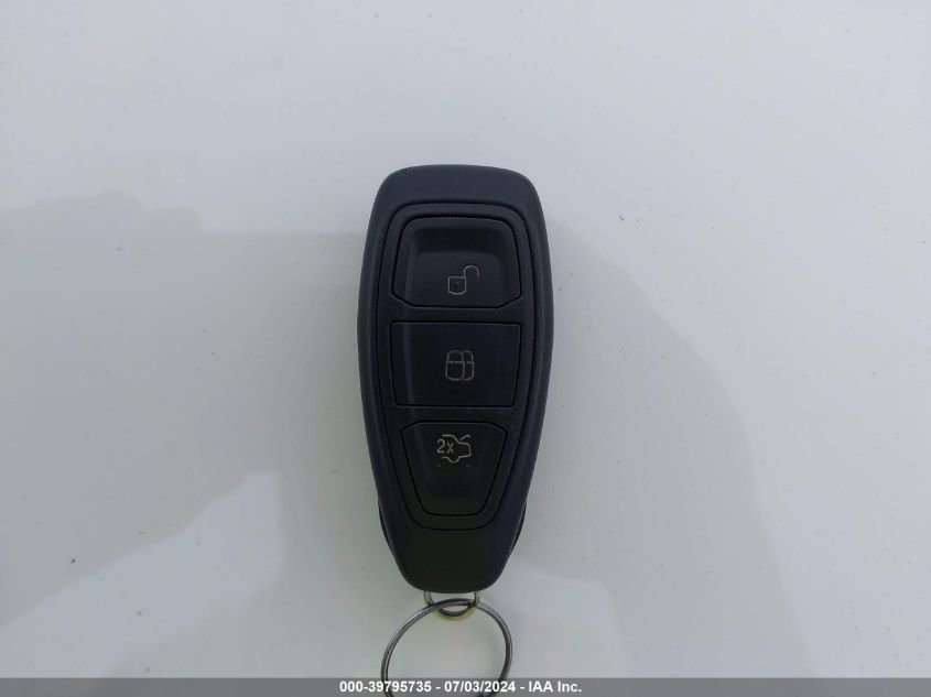 2012 Ford Focus Titanium VIN: 1FAHP3N25CL389575 Lot: 39795735