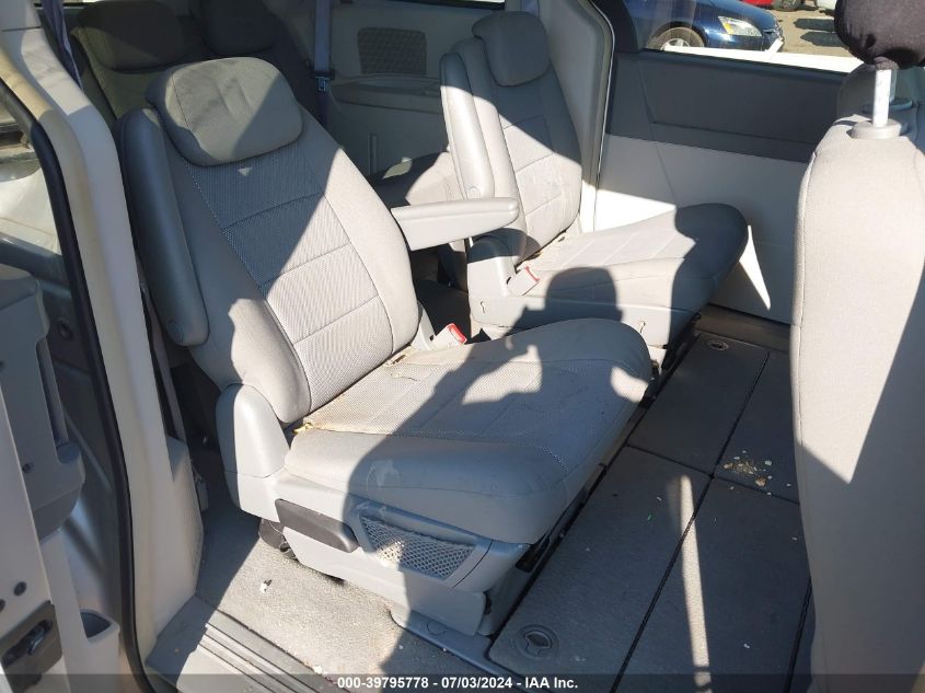 2008 Dodge Grand Caravan Sxt VIN: 2D8HN54P48R749105 Lot: 39795778