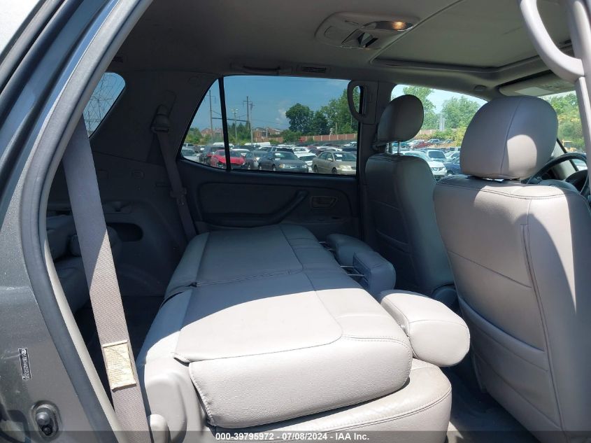 2005 Toyota Sequoia Sr5 V8 VIN: 5TDBT44A25S253500 Lot: 39795972