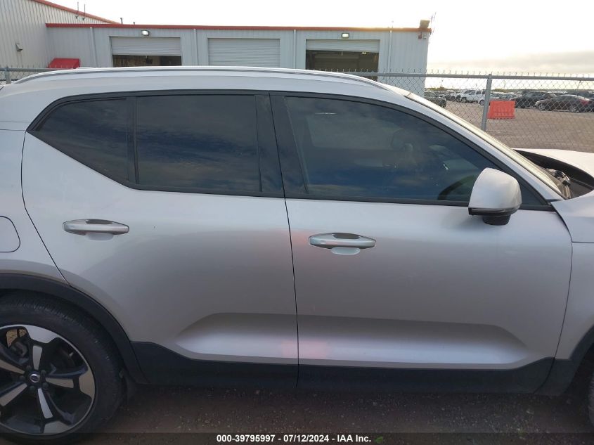 2019 Volvo Xc40 T5 Momentum VIN: YV4162UK1K2131372 Lot: 39795997