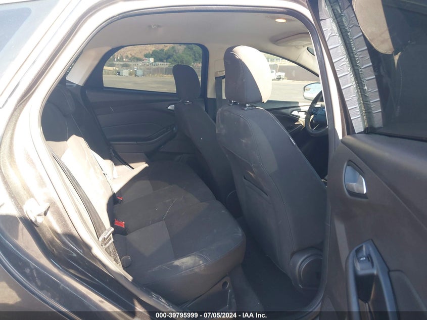 2016 Ford Focus Se VIN: 1FADP3KE3GL225714 Lot: 39795999