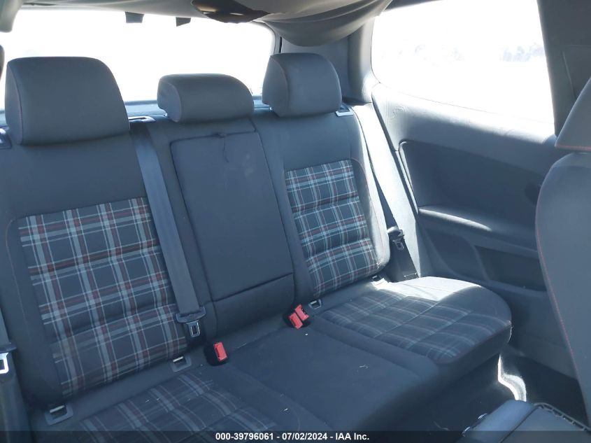 2011 Volkswagen Gti 2-Door VIN: WVWED7AJ7BW066118 Lot: 39796061