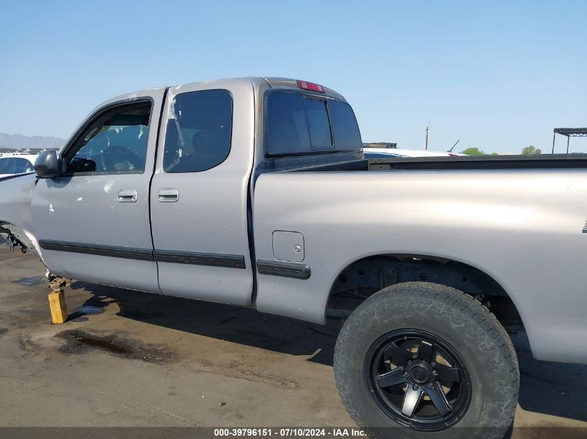 2000 Toyota Tundra Sr5 V8 VIN: 5TBBT4410YS011611 Lot: 39796151