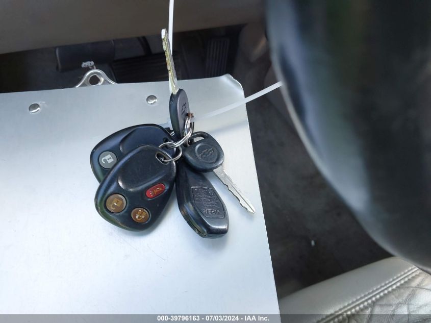 2004 Chevrolet Tahoe Lt VIN: 1GNEC13T94R147614 Lot: 39796163