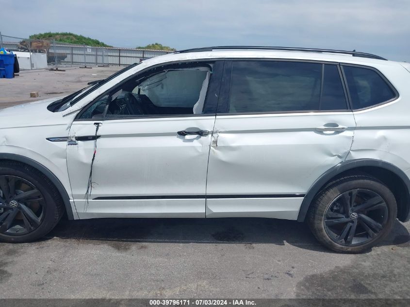 2023 Volkswagen Tiguan 2.0T Se R-Line Black VIN: 3VV8B7AX4PM072961 Lot: 39796171