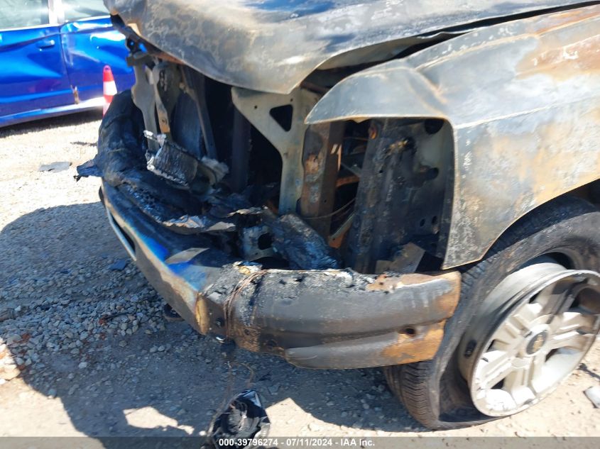 2008 Chevrolet Silverado 1500 Lt1 VIN: 1GCEK19028E176457 Lot: 39796274