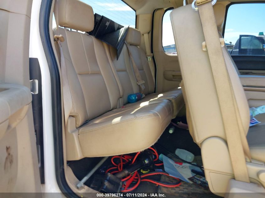 2008 Chevrolet Silverado 1500 Lt1 VIN: 1GCEK19028E176457 Lot: 39796274