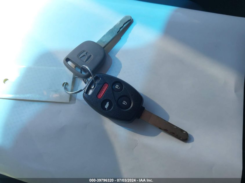 2011 Honda Pilot Exln VIN: 5FNYF4H72BB097457 Lot: 39796320