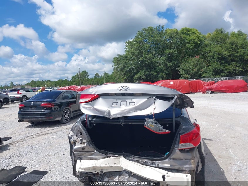 2012 Hyundai Elantra Limited (Ulsan Plant) VIN: KMHDH4AEXCU330877 Lot: 39796363