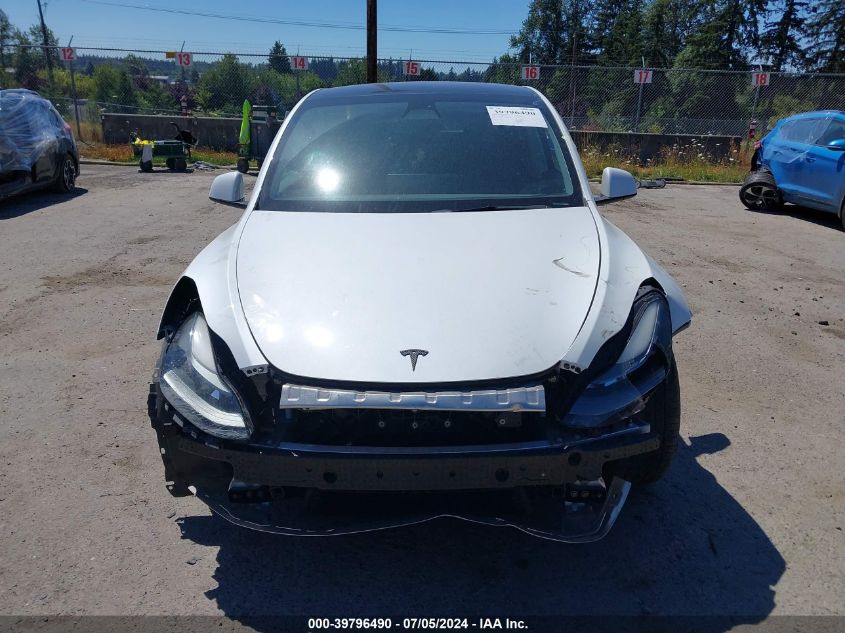 2022 Tesla Model Y Performance Dual Motor All-Wheel Drive VIN: 7SAYGDEF0NF547932 Lot: 39796490