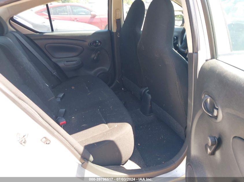 2015 Nissan Versa 1.6 S+ VIN: 3N1CN7AP5FL808930 Lot: 39796517