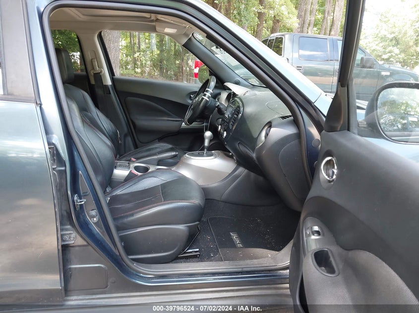 2011 Nissan Juke Sl VIN: JN8AF5MR3BT012058 Lot: 39796524