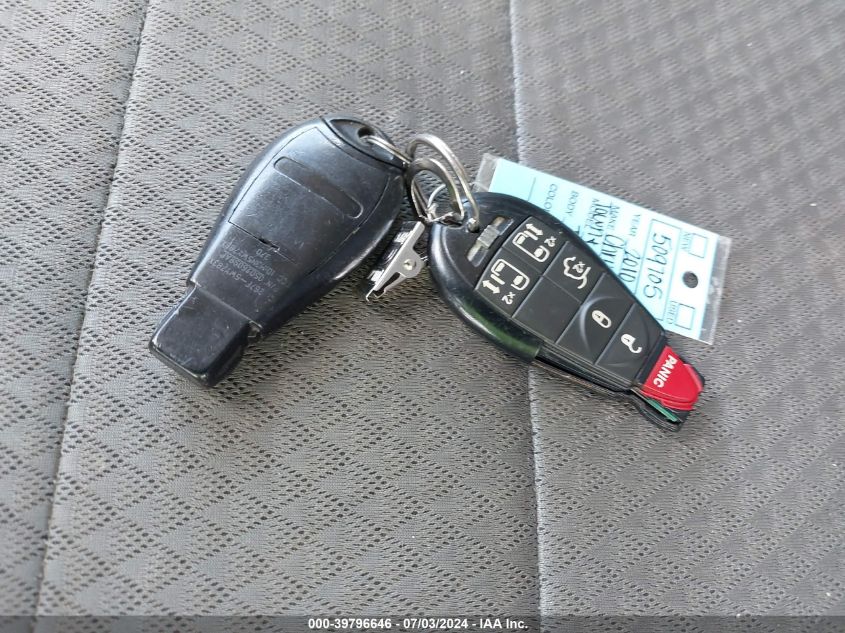 2010 Chrysler Town & Country Touring VIN: 2A4RR5D17AR249667 Lot: 39796646