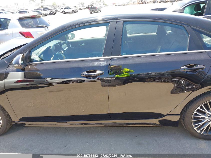 2022 Kia Forte Gt-Line VIN: 3KPF54AD0NE426824 Lot: 39796682