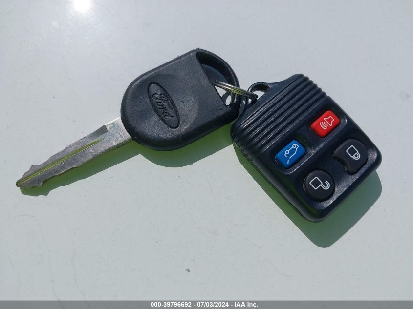 2004 Ford Expedition Nbx/Xlt VIN: 1FMPU16L94LA35601 Lot: 39796692