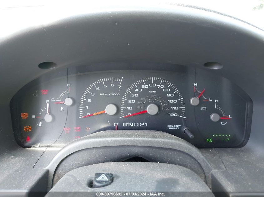 2004 Ford Expedition Nbx/Xlt VIN: 1FMPU16L94LA35601 Lot: 39796692