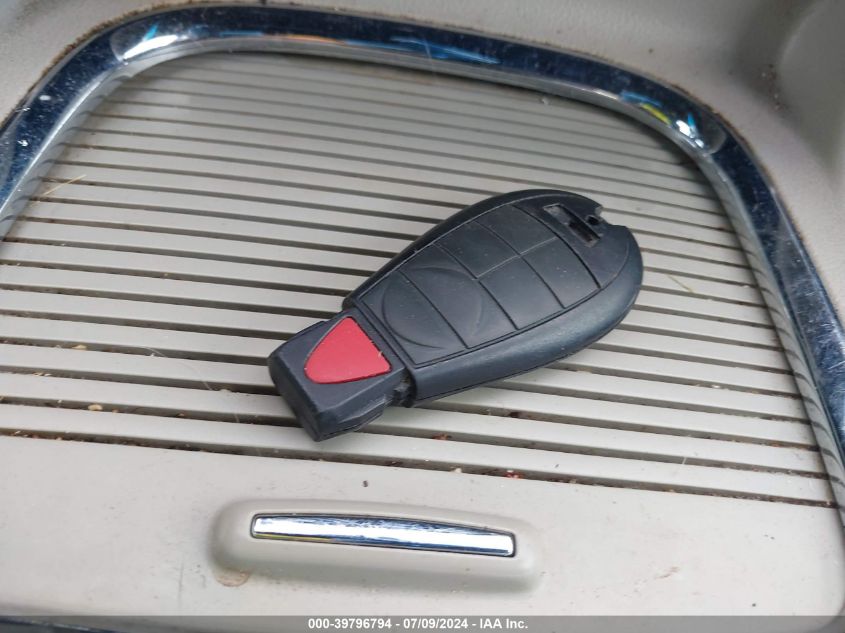 2017 Dodge Grand Caravan Sxt VIN: 2C4RDGCG8HR858329 Lot: 39796794