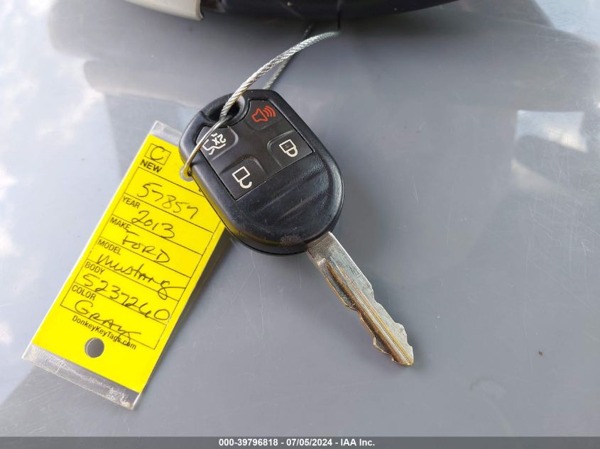 2013 Ford Mustang V6 VIN: 1ZVBP8EM8D5237260 Lot: 39796818