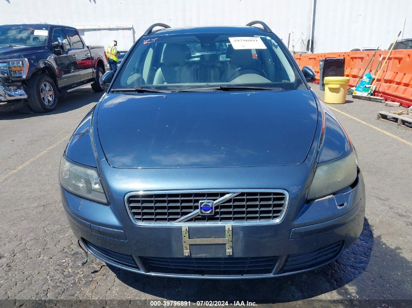 2005 Volvo V50 2.4I VIN: YV1MW382052058770 Lot: 39796891