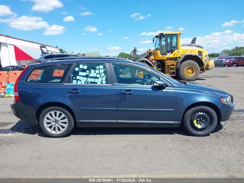 2005 Volvo V50 2.4I VIN: YV1MW382052058770 Lot: 39796891