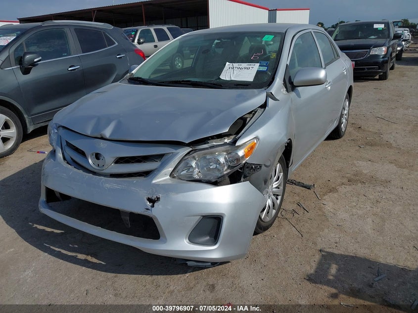 2013 TOYOTA COROLLA S/LE - 5YFBU4EE6DP137559